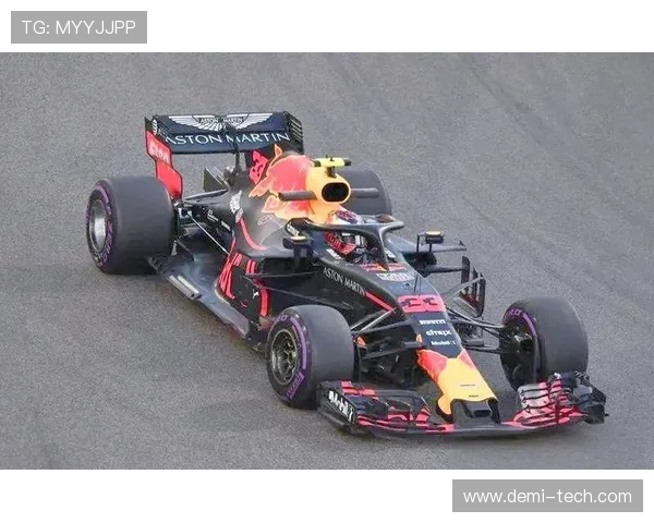 F1赛车赛事迎来新赛季 红牛与梅赛德斯展开激烈角逐 F1赛车赛事迎来新赛季 红牛与梅赛德斯展开激烈角逐